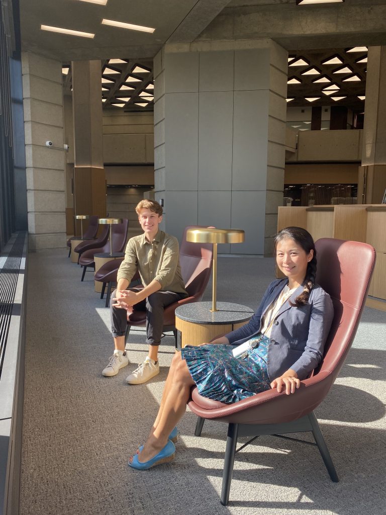 Two people sitting on chairs at Robarts Library