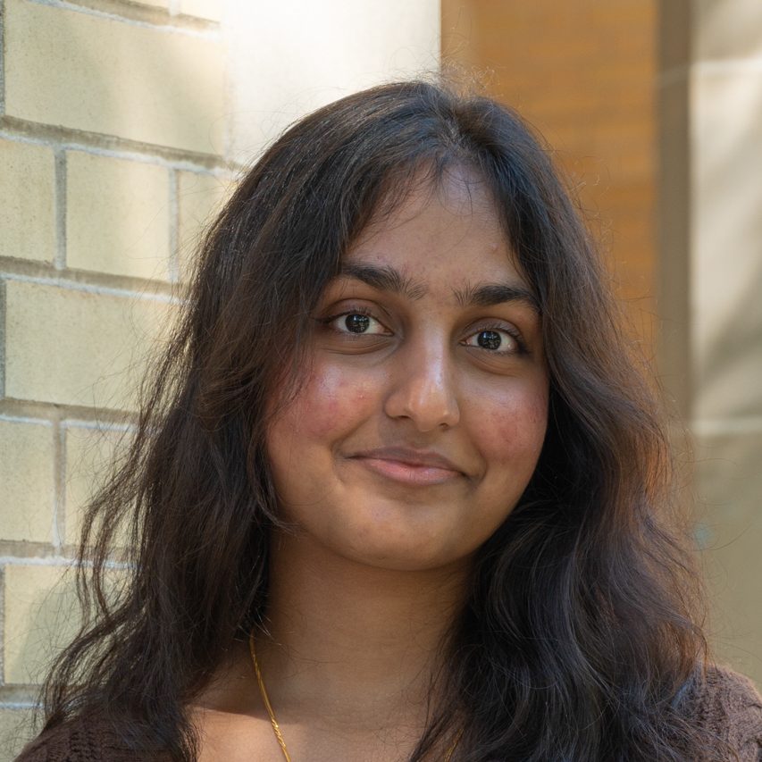 Headshot of Manavi Goyal