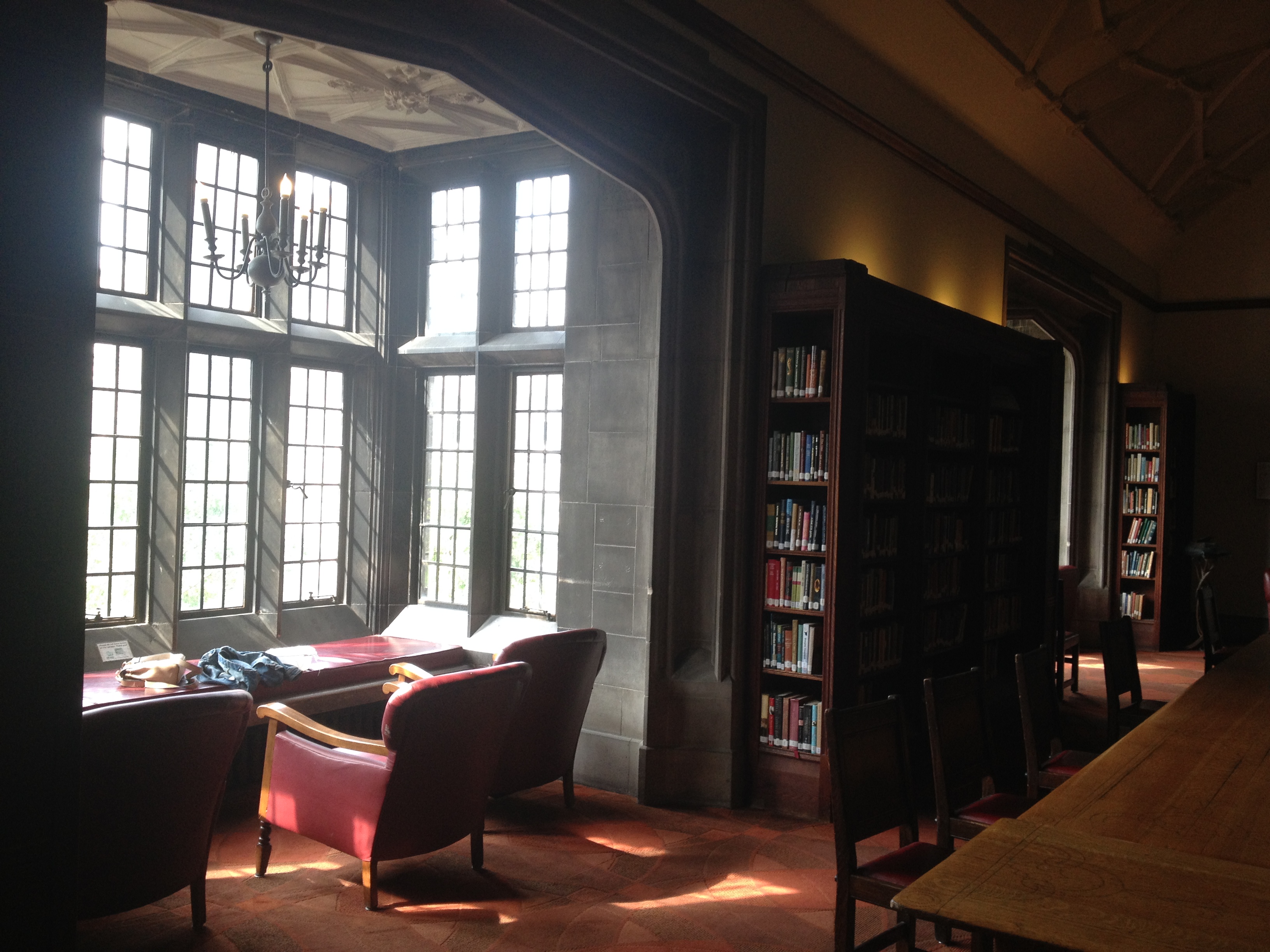 Photo of empty chairs at Hart House Library 