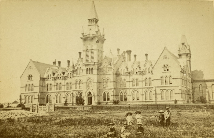 Children pictured outside Knox College (part of U of T) at 1 Spadina Crescent, 1882. Source: Toronto Public Library records http://www.torontopubliclibrary.ca/detail.jsp?Entt=RDMDC-PICTURES-R-3206&R=DC-PICTURES-R-3206
