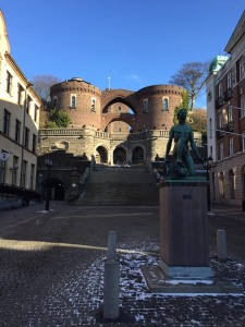 Central Helsingborg, the rebuilt gates up to the tower. Note the swans doing the neck thing around a heart. Helsingborg was big on Valentines day!