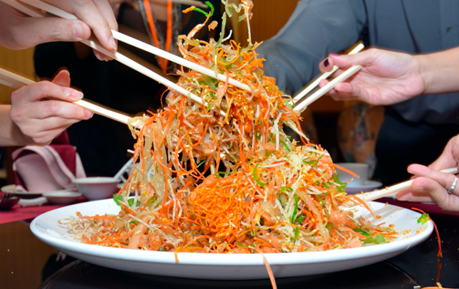 Article: Malaysians are pissed because BBC linked 'Yee Sang' to rivals  Singapore
