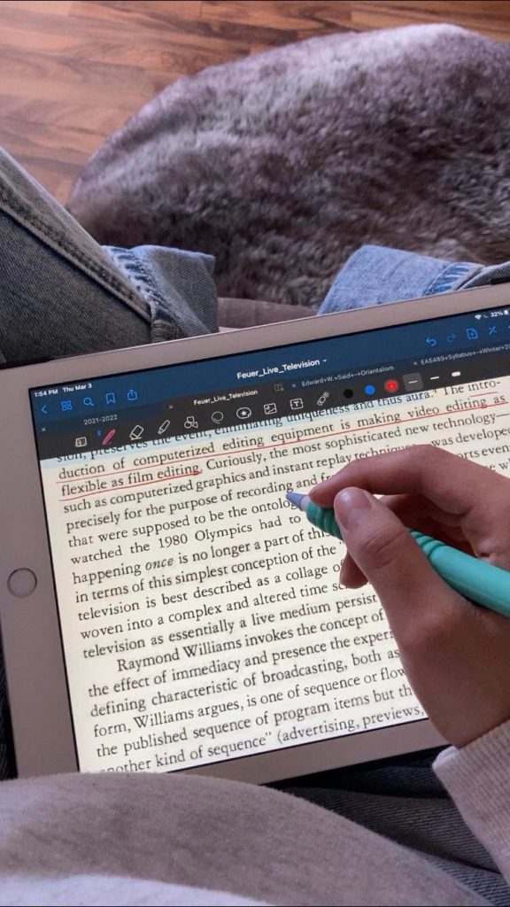 Annotated reading on iPad