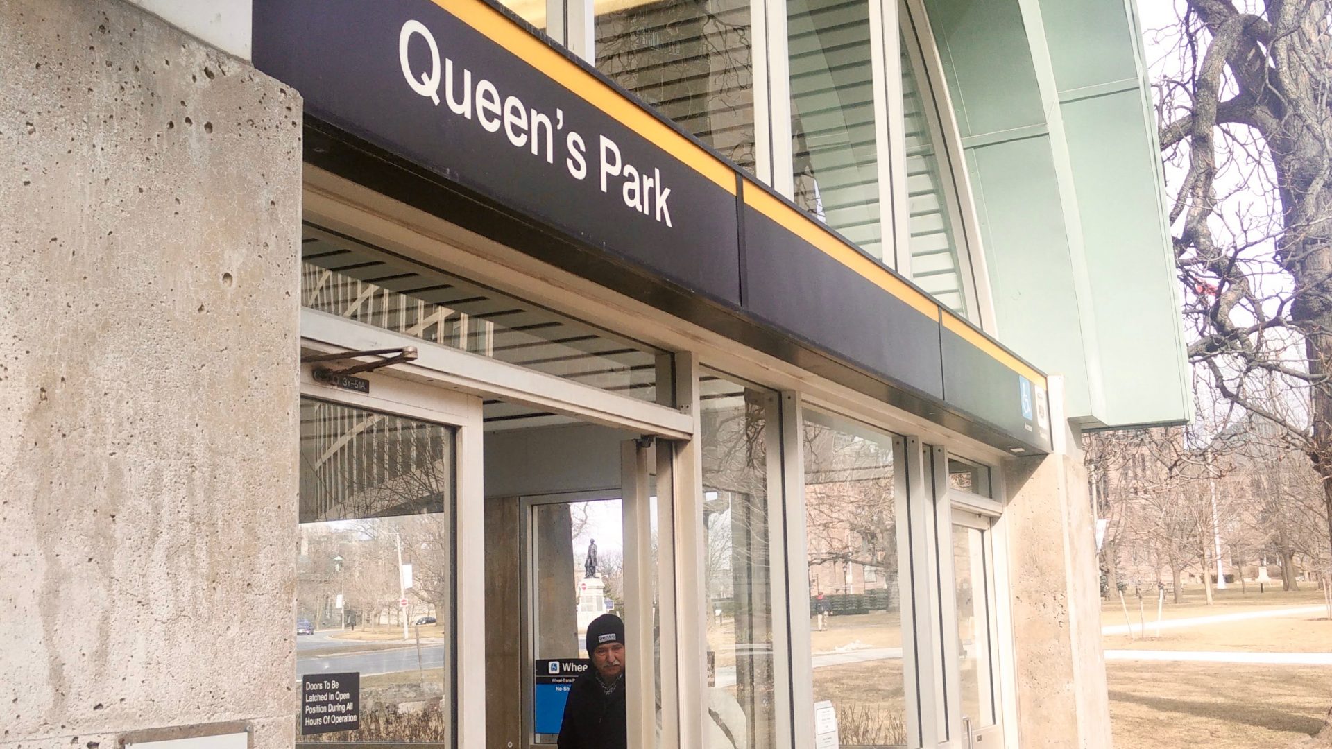 Queen's Park subway station entrance