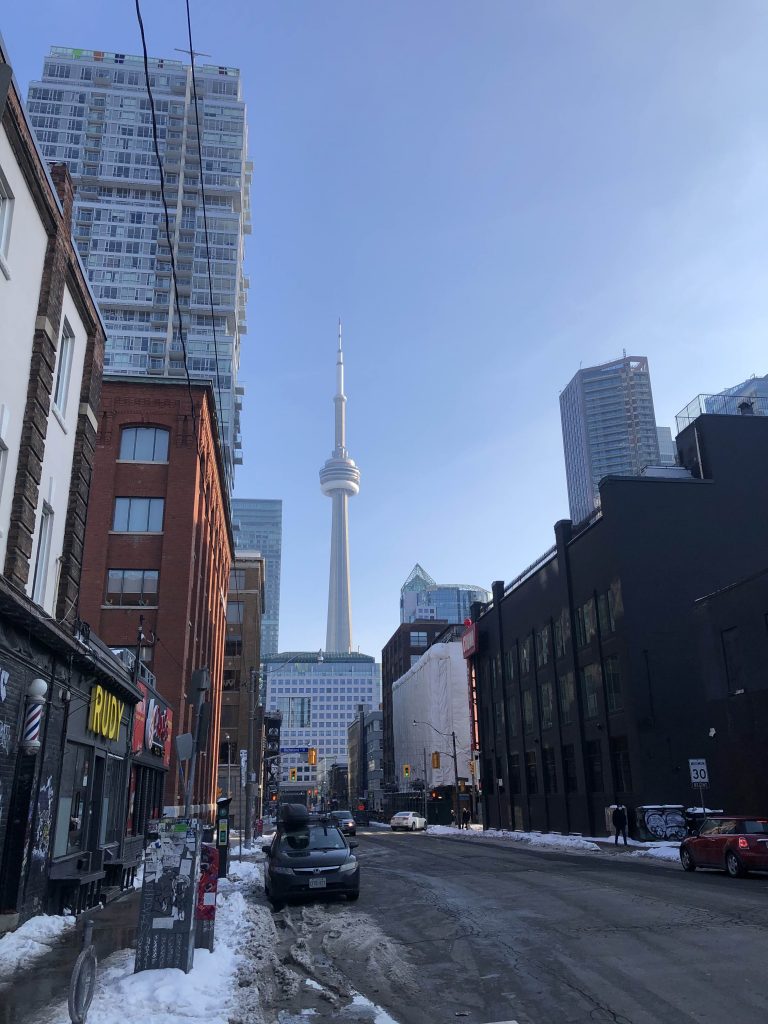 A picture of the CN tower